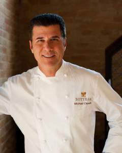 Celebrity chef Michael Chiarello headlined the 2006 Interactive Dinner
